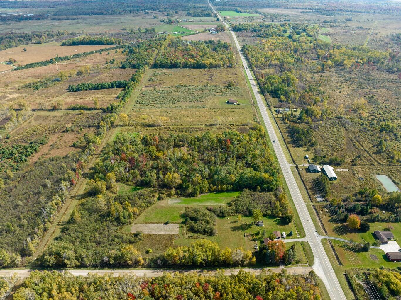 639 East Huron Road Omer, MI 48749 - Photo 10 of 14 20251015192338183984000000-o