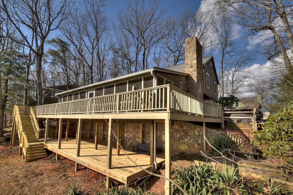 368 Walnut Ridge Ellijay, GA 30536 - Photo 32 of 41 a view of a house with backyard
