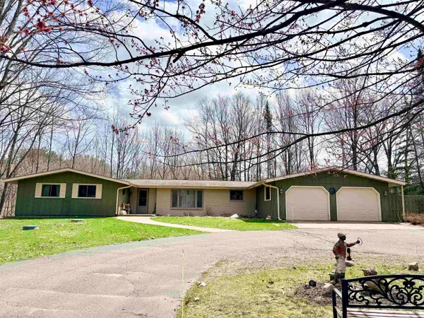 $475,000 | 3270 S Highway, Rhinelander, WI 54501