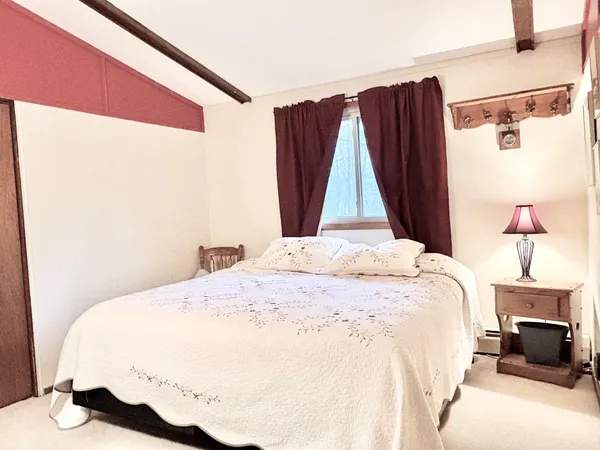 $475,000 | 3270 S Highway, Rhinelander, WI 54501