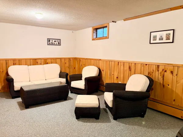 $475,000 | 3270 S Highway, Rhinelander, WI 54501