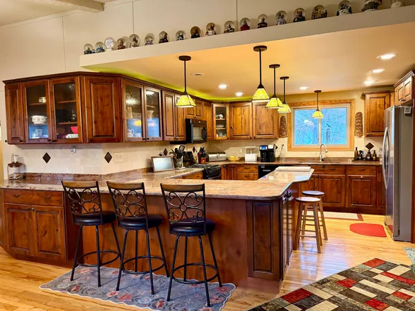 $475,000 | 3270 S Highway, Rhinelander, WI 54501