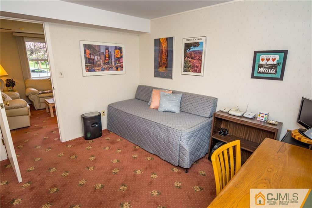 9 Tompkins Road East Brunswick, NJ 08816 - Photo 11 of 19 Gallery Image 11