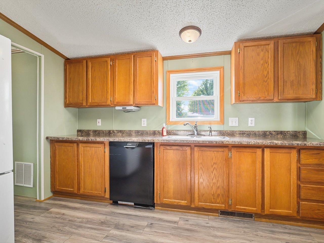 8652 Springwood Court Roscoe, IL 61073 - Photo 13 of 29