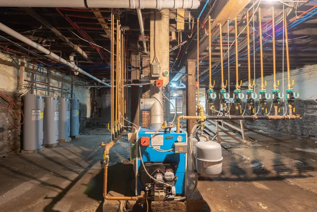 $645,000 | 77 Main Street, Stratford, NH 03590