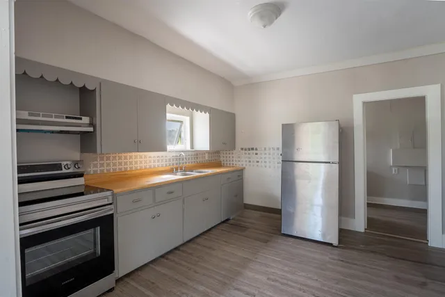 $645,000 | 77 Main Street, Stratford, NH 03590