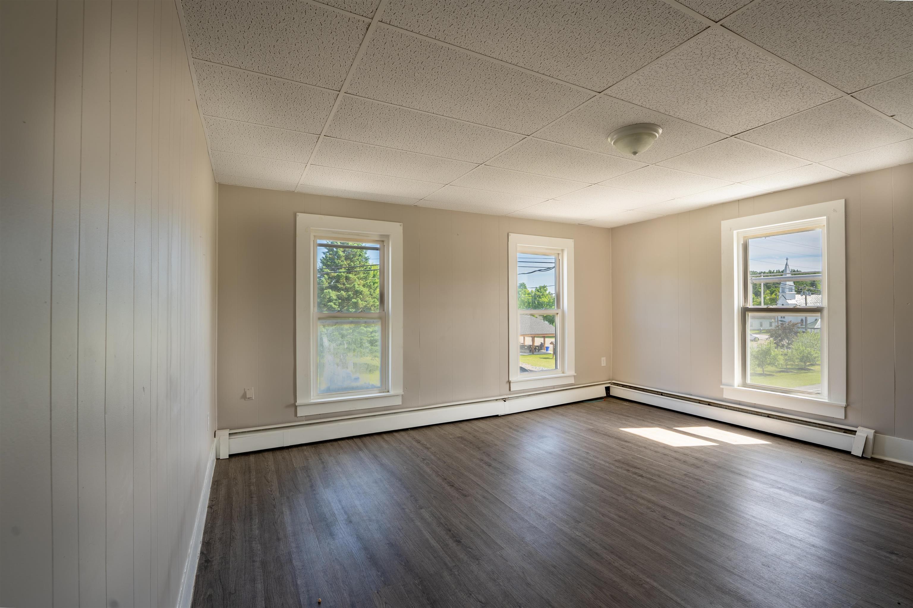 77 Main Street Stratford, NH 03590 - Photo 7 of 32