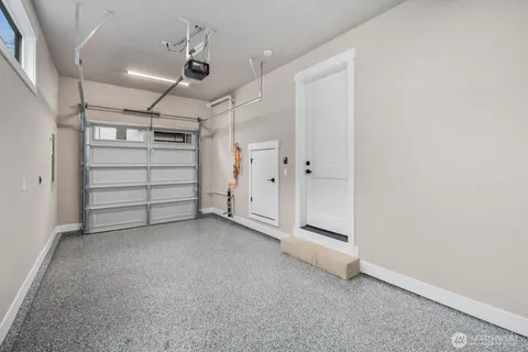 $1,524,950 | 5012 114th Avenue Northeast, Kirkland, WA 98033