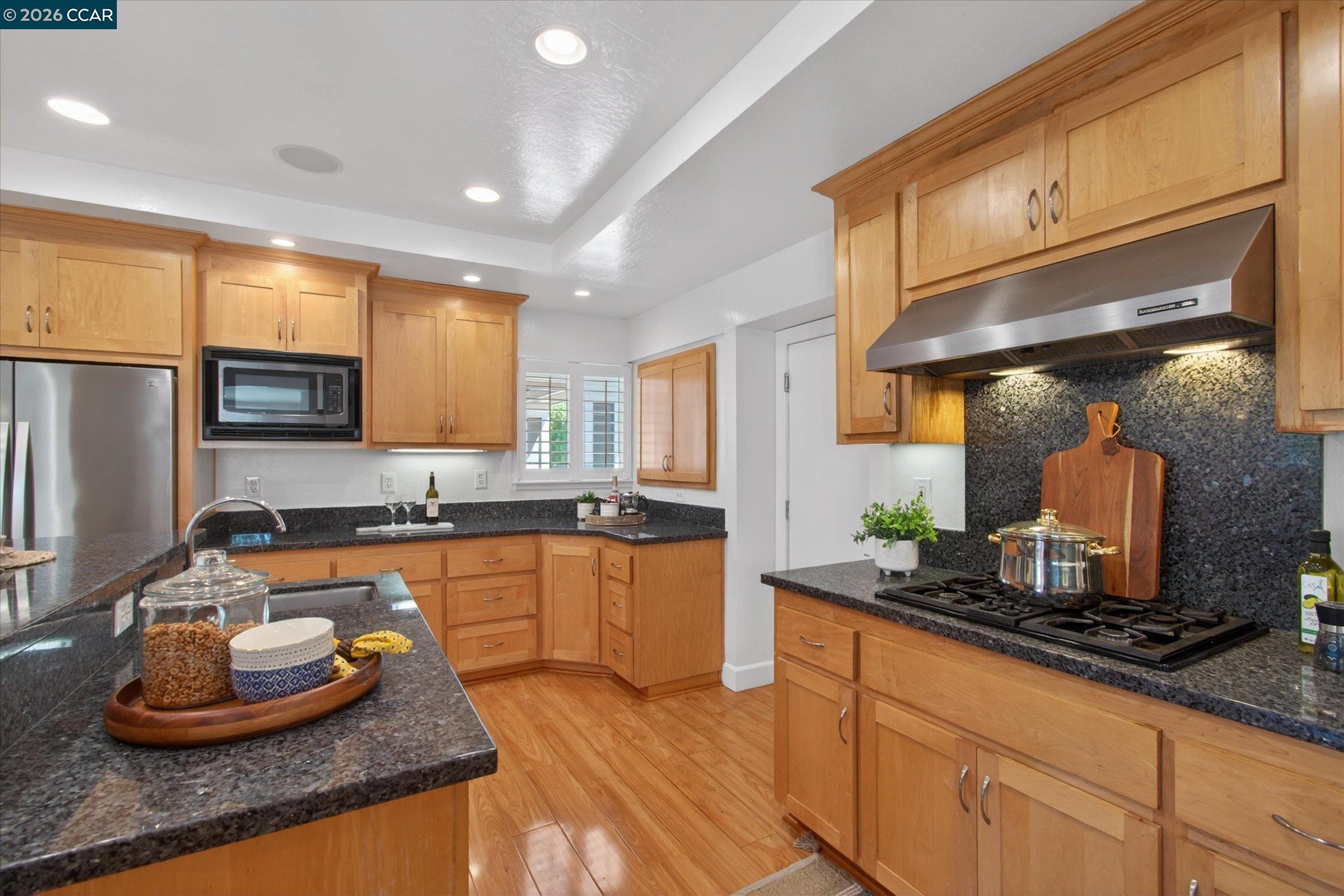 1831 Gilly Lane Concord, CA 94518 - Photo 13 of 41