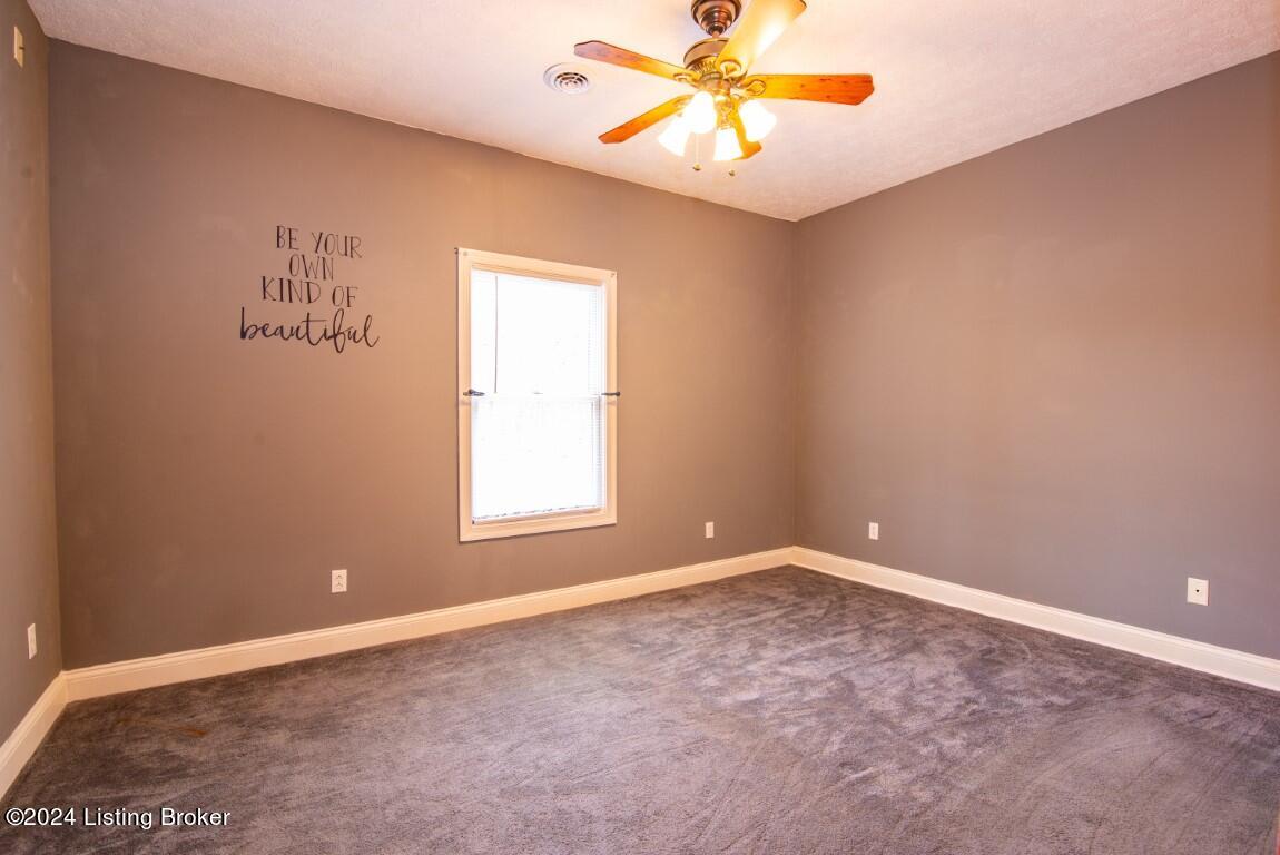117 Rhodelia Road Payneville, KY 40157 - Photo 38 of 69 117 Rhodelia Road-37