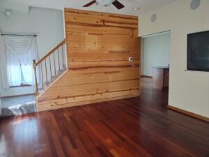 2024 Grove Avenue Racine, WI 53405 - Photo 7 of 60 Living Rm