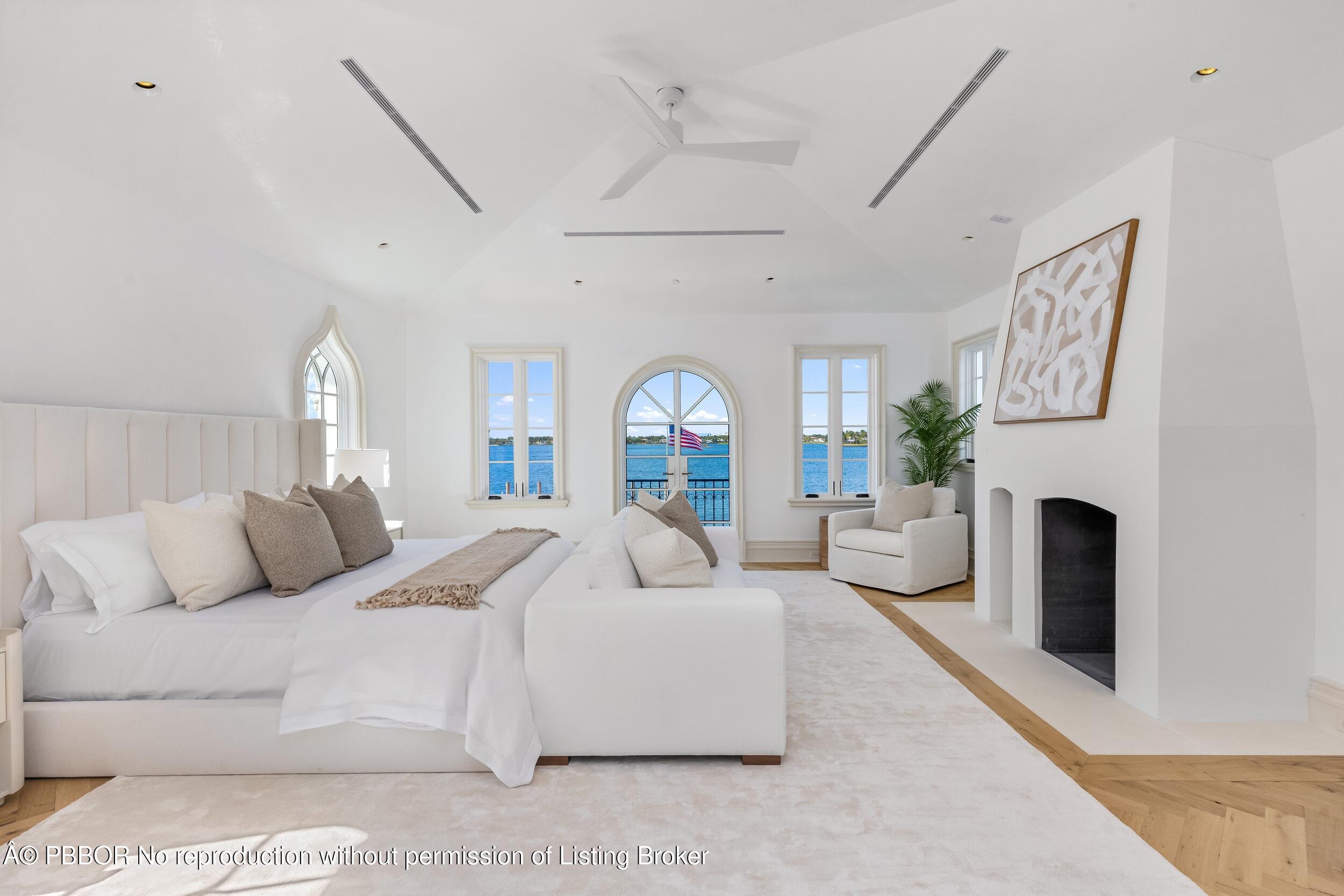 800 South County Road Palm Beach, FL 33480 - Photo 50 of 76 Primary Suite