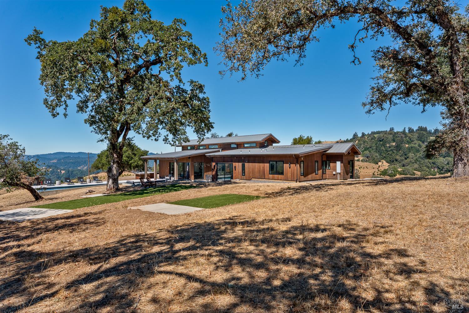 18115 Highlands Ridge Road Cloverdale, CA 95425 - Photo 47 of 87 Gallery Image 47