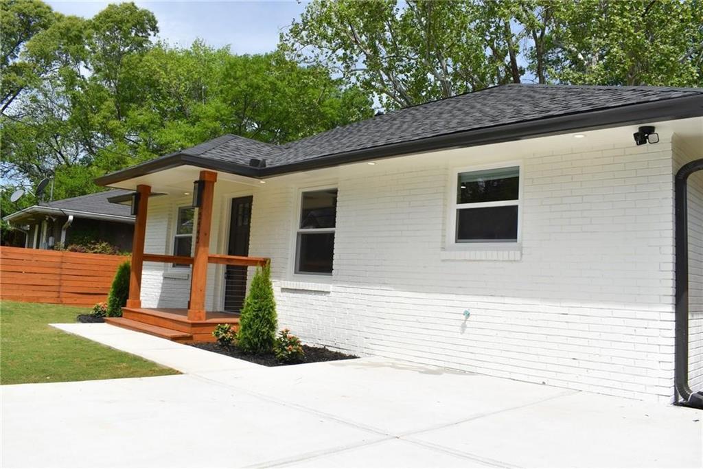 2442 Lynn Iris Drive Decatur, GA 30032 - Photo 2 of 28