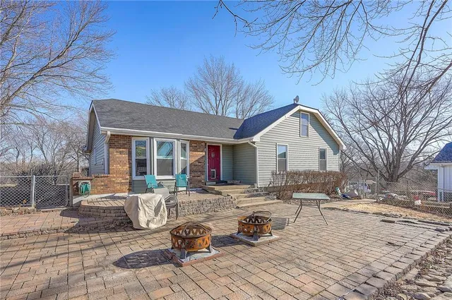 $439,900 | 13412 Highview Drive, Kearney, MO 64060