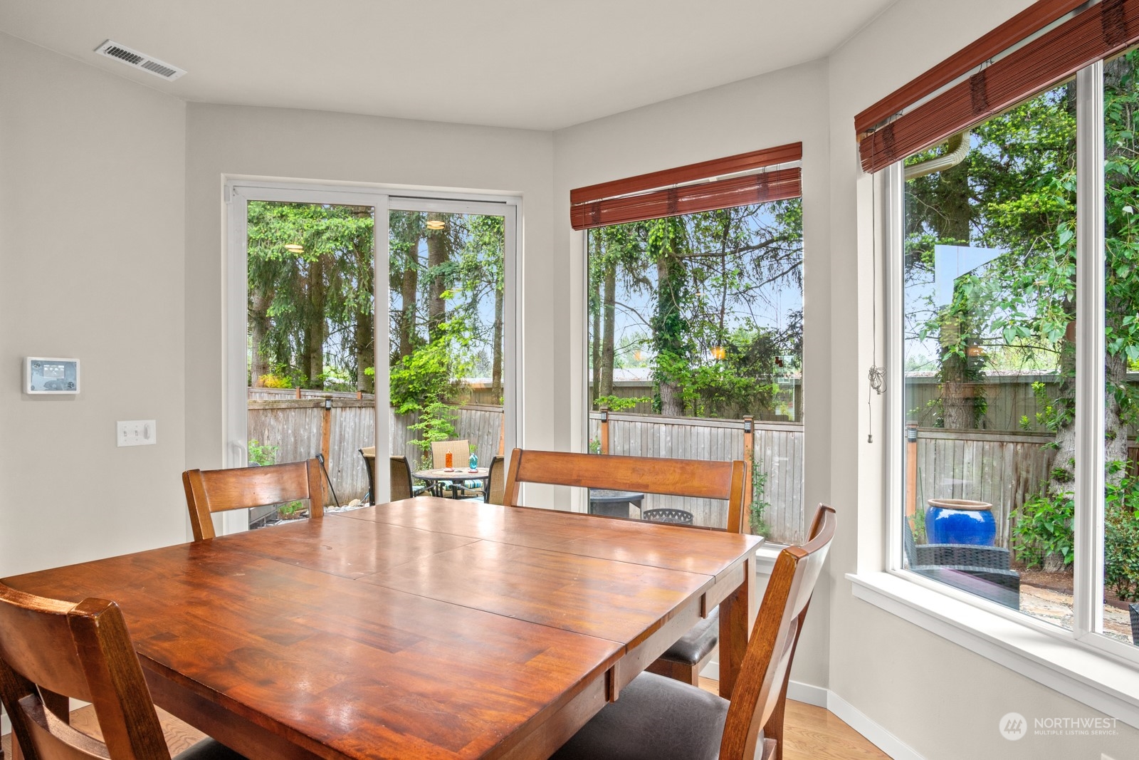 4806 Northeast 3rd Place Renton, WA 98059 - Photo 10 of 32 a dining room with a table and chairs