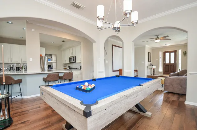 $3,500 | 3654 Royal Royce Drive, Houston, TX 77042