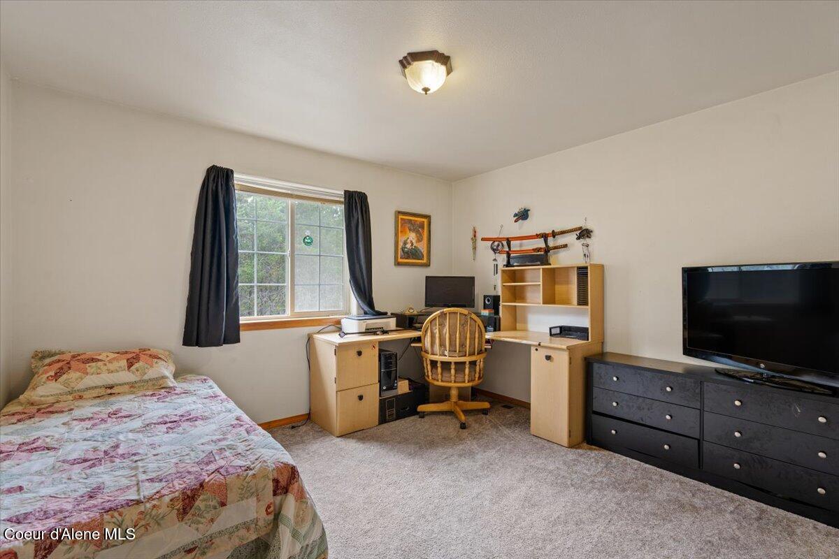 811 East Seasons Road Athol, ID 83801 - Photo 25 of 49 25-Bedroom 3