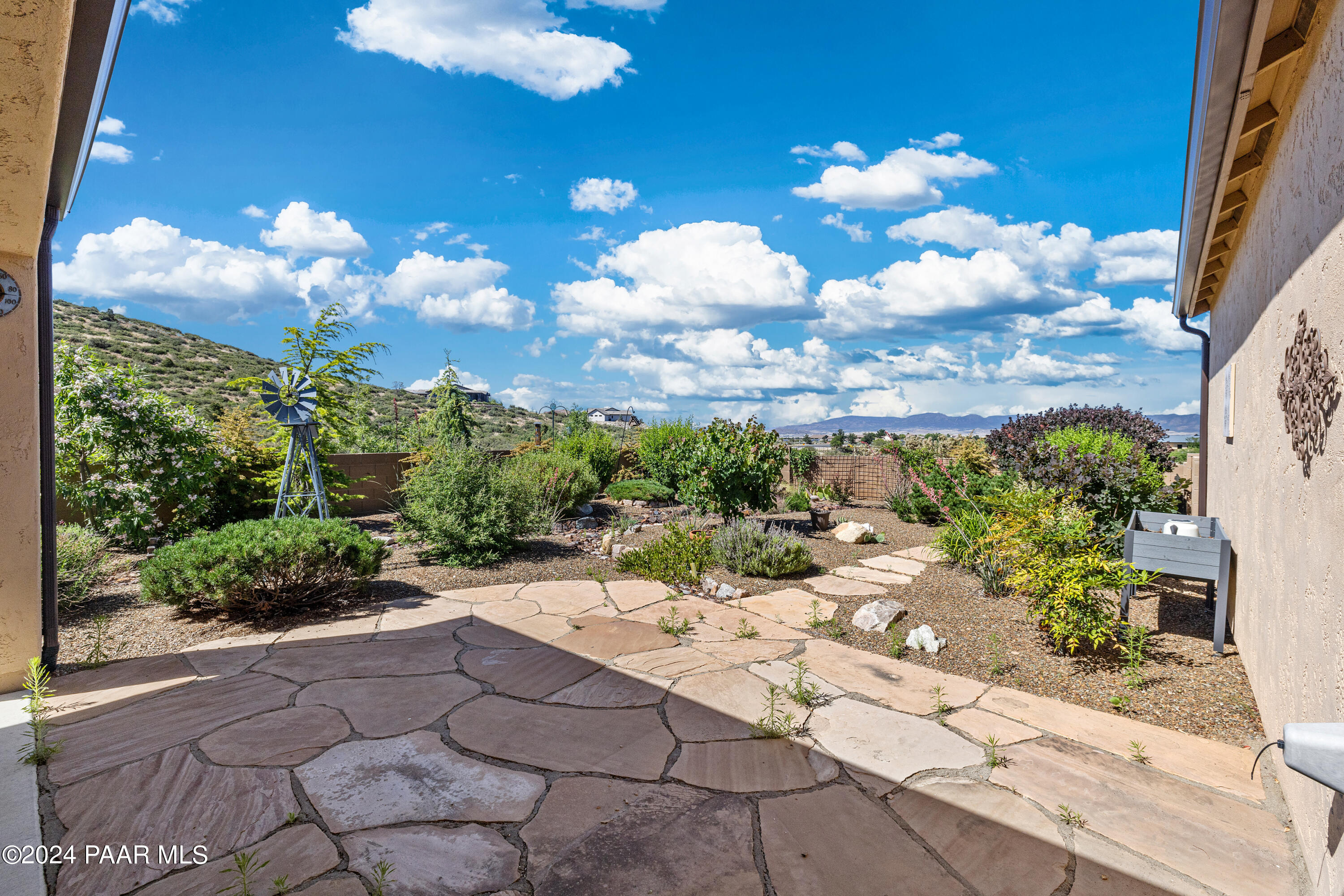 1195 Rigo Ranch Road Prescott Valley, AZ 86314 - Photo 18 of 65 a view of a pathway with a yard