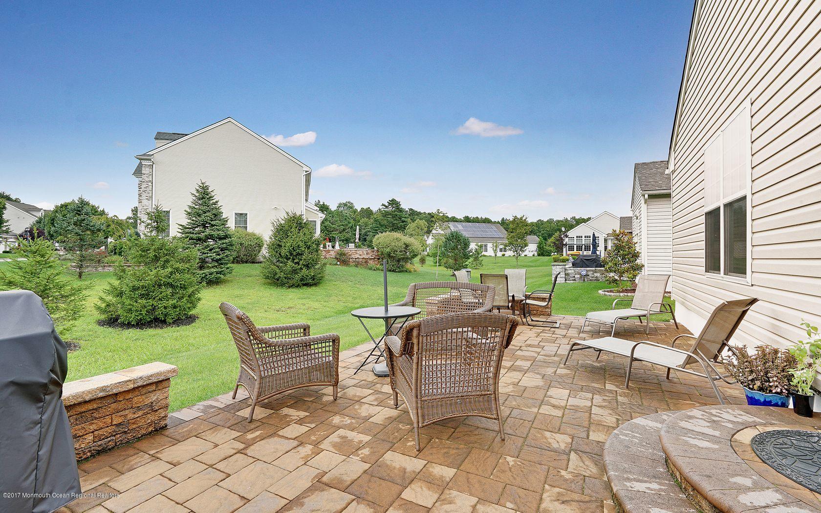 3 Sutfield Road Jackson, NJ 08527 - Photo 29 of 31 Patio