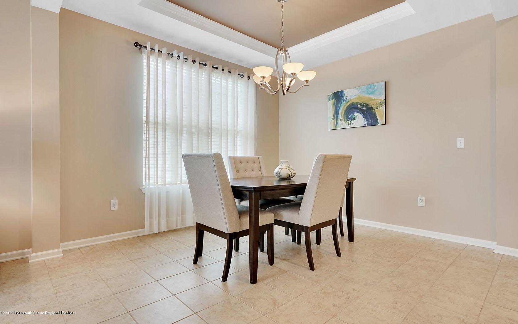 3 Sutfield Road Jackson, NJ 08527 - Photo 6 of 31 Dining Room
