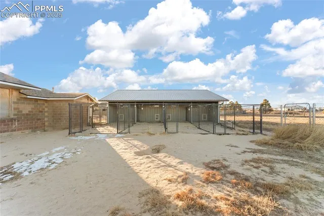 $800,000 | 11603 Bradshaw Road, Peyton, CO 80831