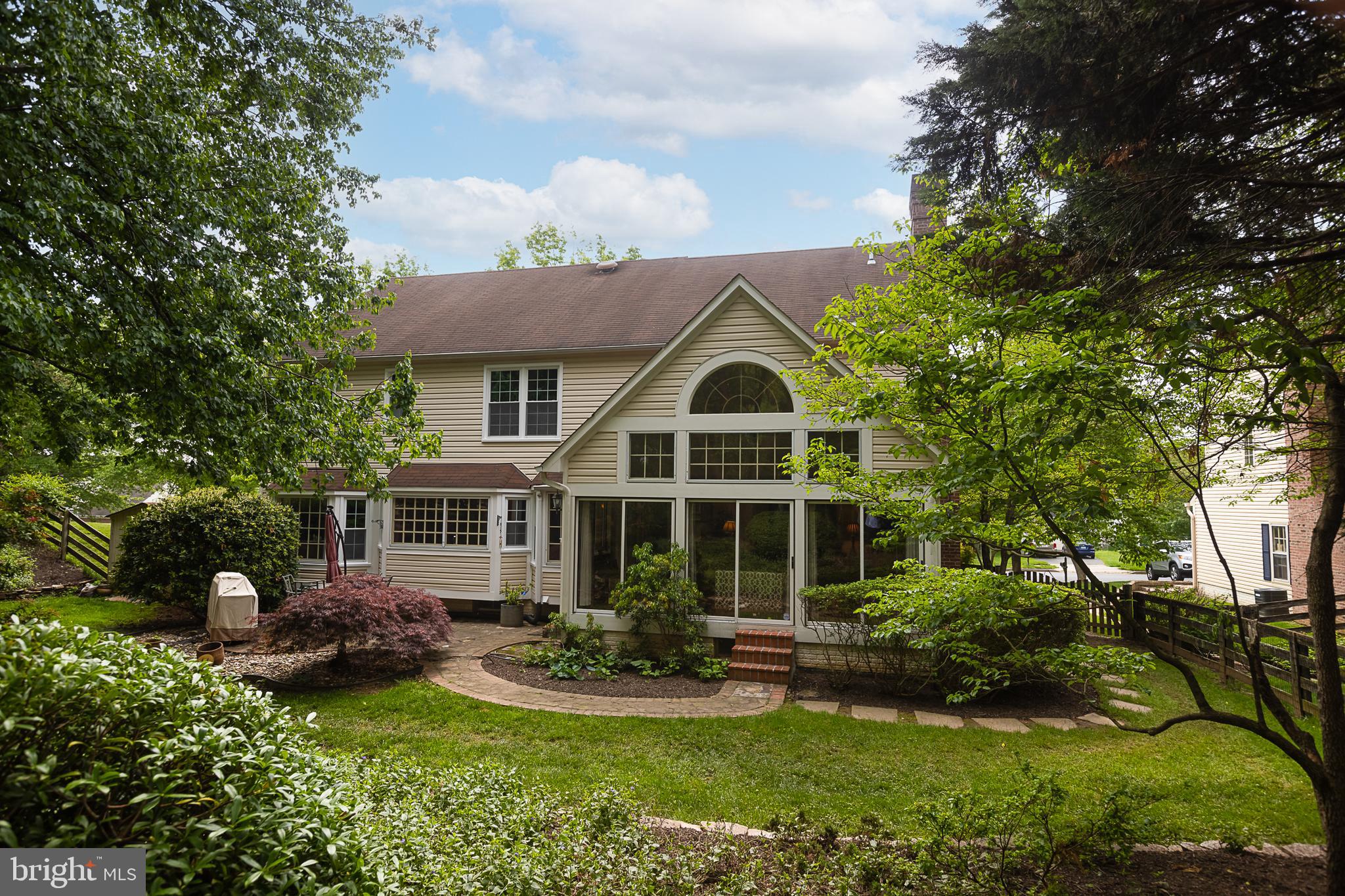 2370 McKenzie Road Ellicott City, MD 21042 - Photo 36 of 40 Privacy!