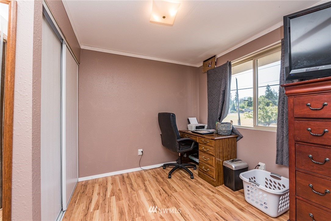 323 East Ahlvers Road Port Angeles, WA 98362 - Photo 21 of 37 Gallery Image 21