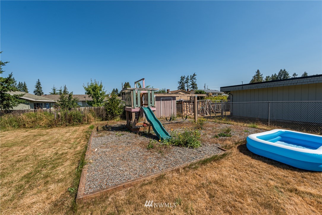 323 East Ahlvers Road Port Angeles, WA 98362 - Photo 35 of 37 Gallery Image 35