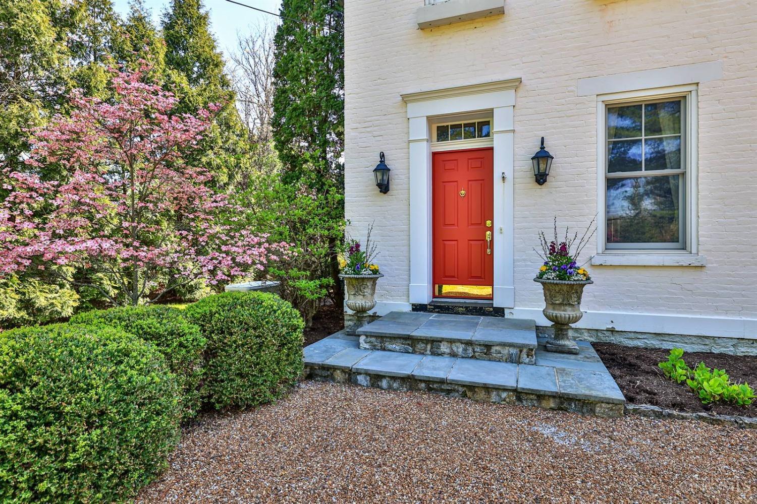 5860 Miami Road Cincinnati, OH 45243 - Photo 3 of 86