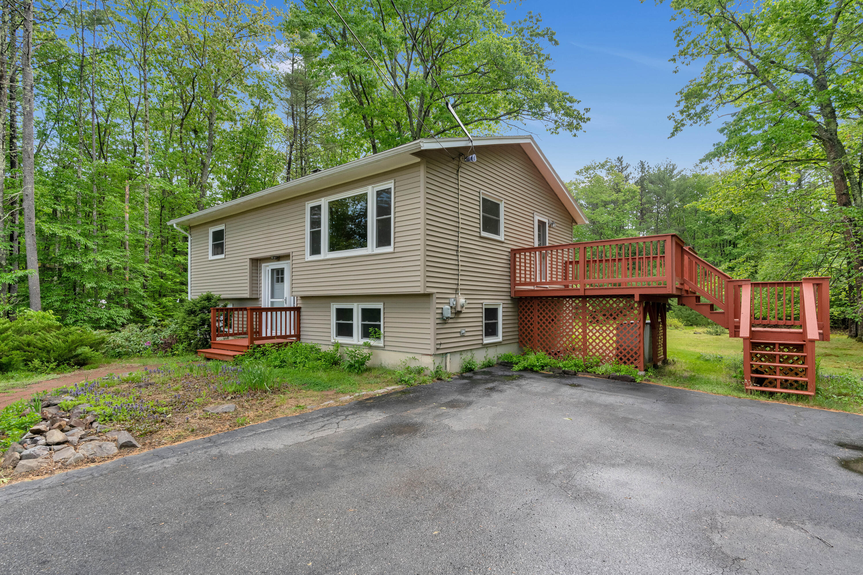 37 Shaws Mill Road Gorham, ME 04038 - Photo 4 of 29 front