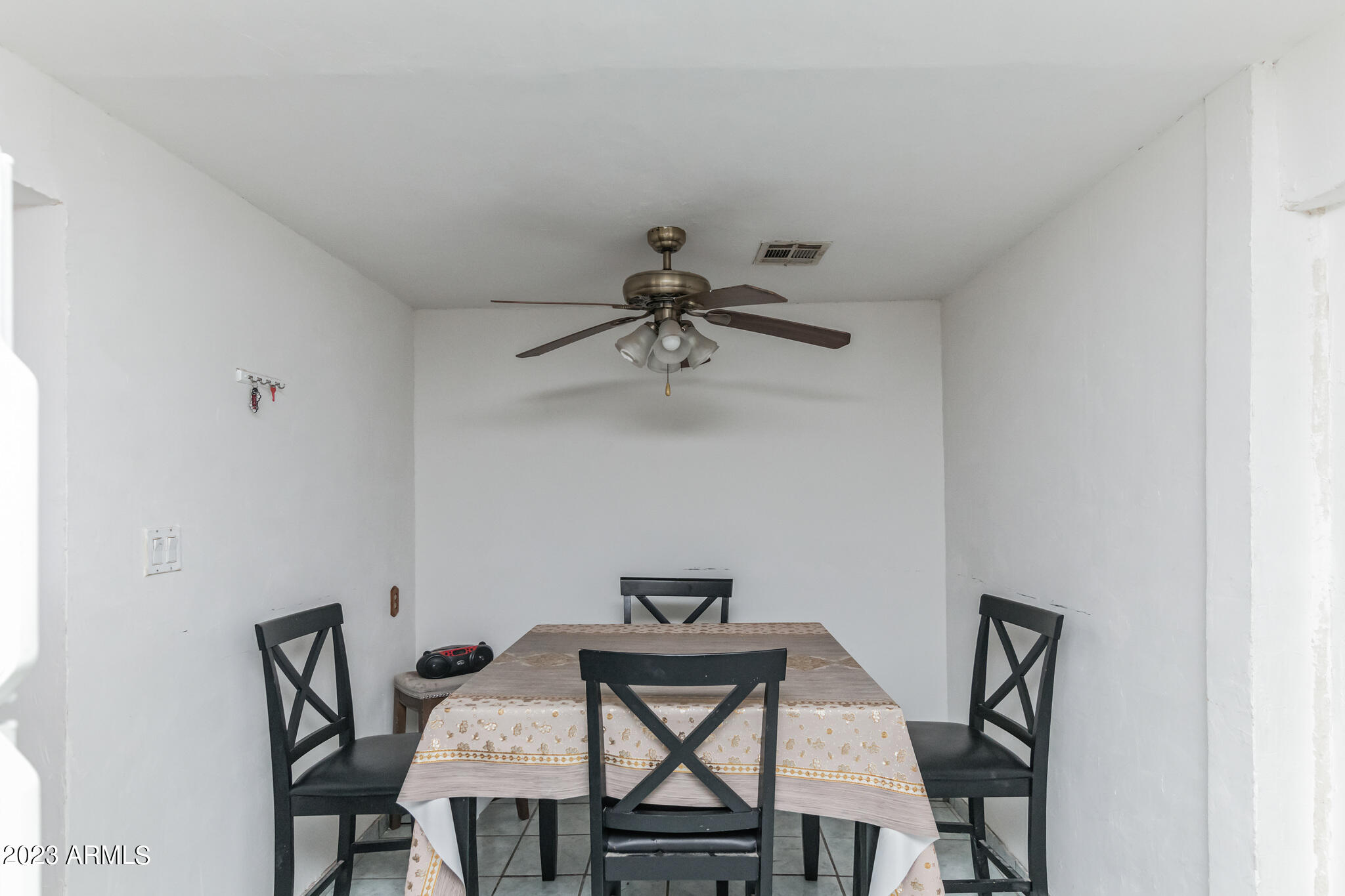 729 1st Street Douglas, AZ 85607 - Photo 21 of 24 Dining