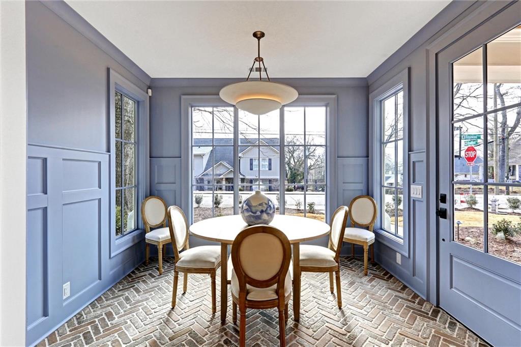 440 Ridgewood Avenue Gainesville, GA 30501 - Photo 15 of 54