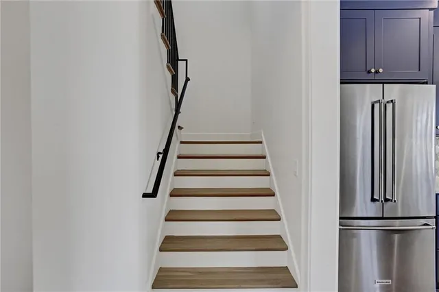 $895,000 | 440 Ridgewood Avenue, Gainesville, GA 30501