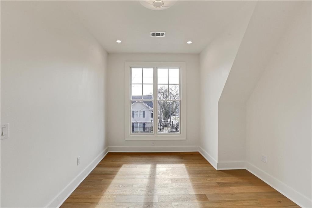 440 Ridgewood Avenue Gainesville, GA 30501 - Photo 33 of 54