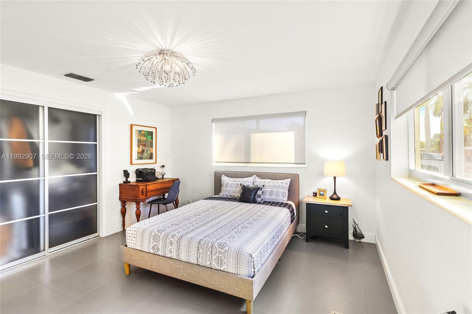 315 North 31st Road Hollywood, FL 33021 - Photo 13 of 26