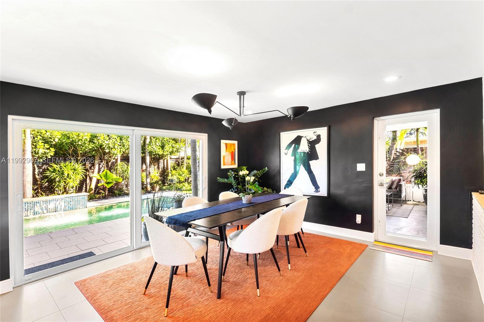 315 North 31st Road Hollywood, FL 33021 - Photo 7 of 26