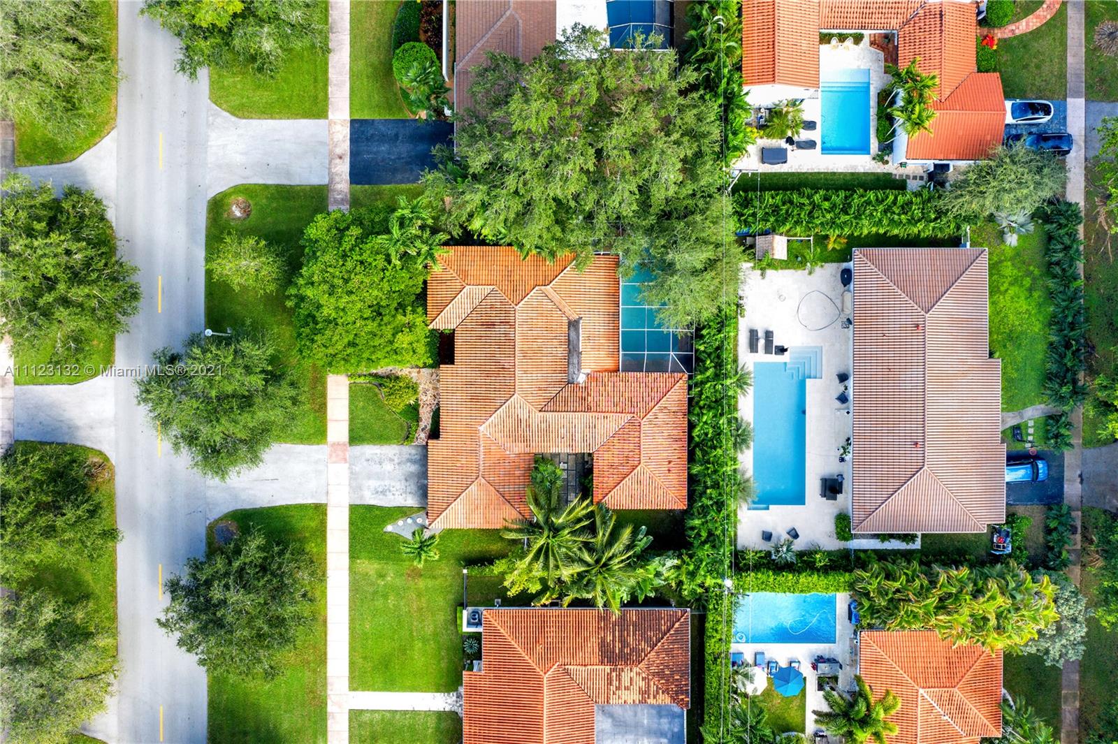 426 Hardee Road Coral Gables, FL 33146 - Photo 51 of 52 an aerial view of a house with a yard and garden