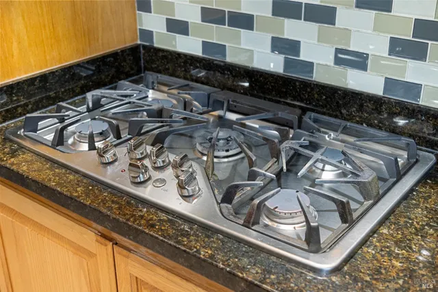 $4,995 | 700 Tamarack Drive, San Rafael, CA 94903