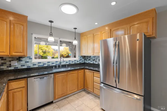 $4,995 | 700 Tamarack Drive, San Rafael, CA 94903