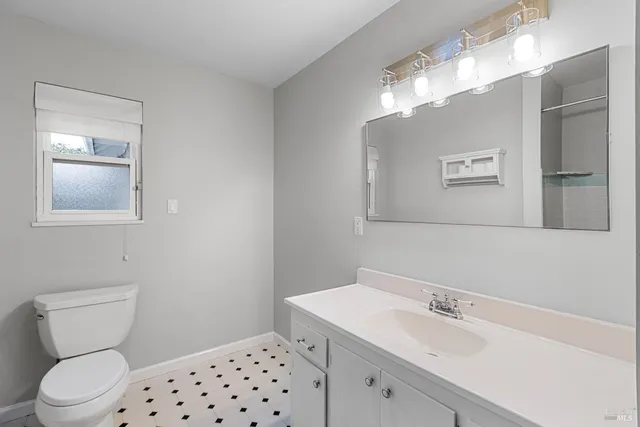 $4,995 | 700 Tamarack Drive, San Rafael, CA 94903