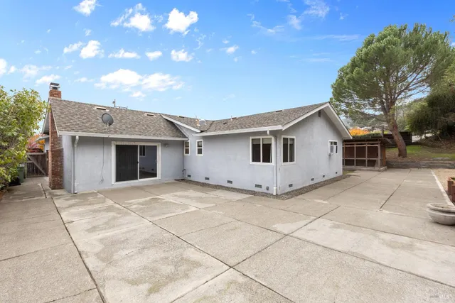 $4,995 | 700 Tamarack Drive, San Rafael, CA 94903