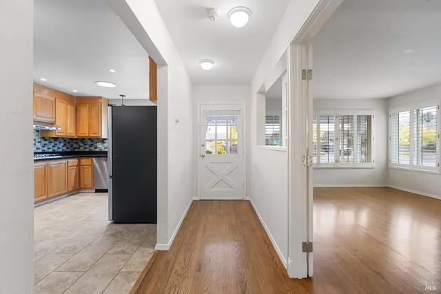 $4,995 | 700 Tamarack Drive, San Rafael, CA 94903