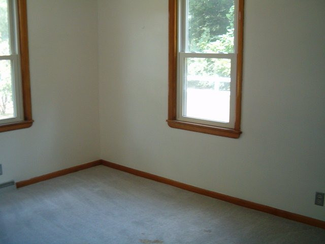 207 Ballard Road Jackson, MI 49201 - Photo 7 of 8 Photo 7