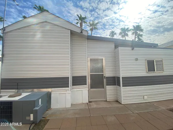 $127,000 | 1087 South Shoshone Drive, Unit 87, Apache Junction, AZ 85119