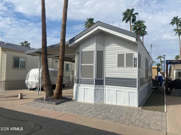 $127,000 | 1087 South Shoshone Drive, Unit 87, Apache Junction, AZ 85119