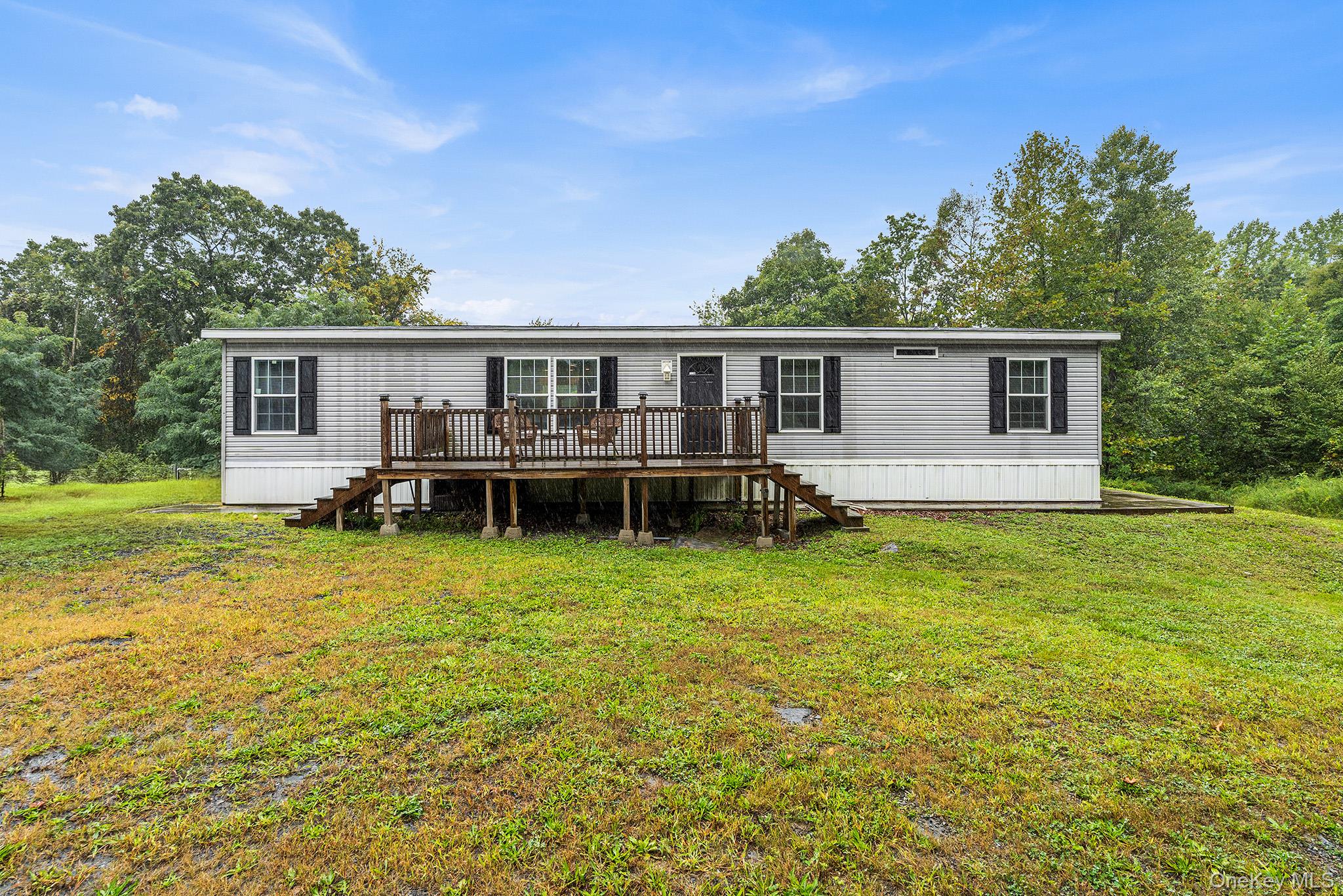 735 Plattekill Ardonia Road Wallkill, NY 12589 - Photo 2 of 46 Gallery Image 2