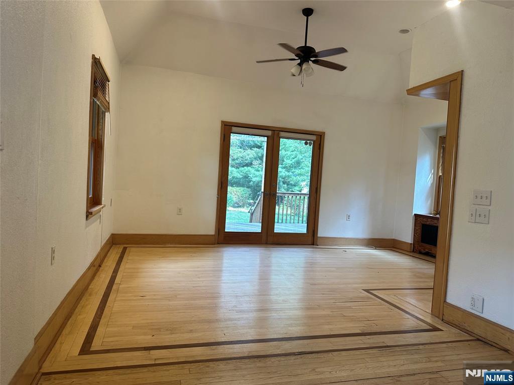 325 Bogert Avenue Ridgewood, NJ 07450 - Photo 26 of 37