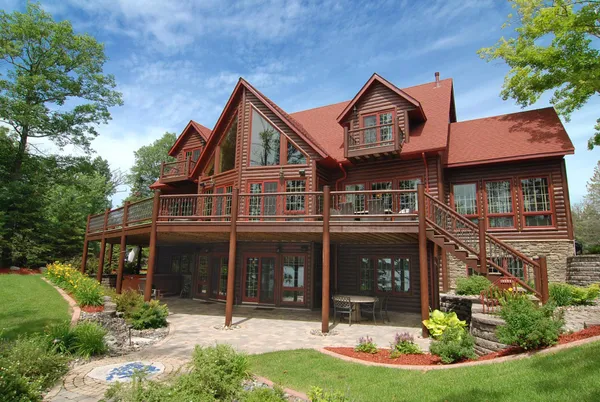 $1,895,000 | 52823 Loon Avenue, McGregor, MN 55760