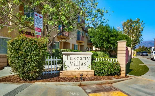 a view of a street sign of the house